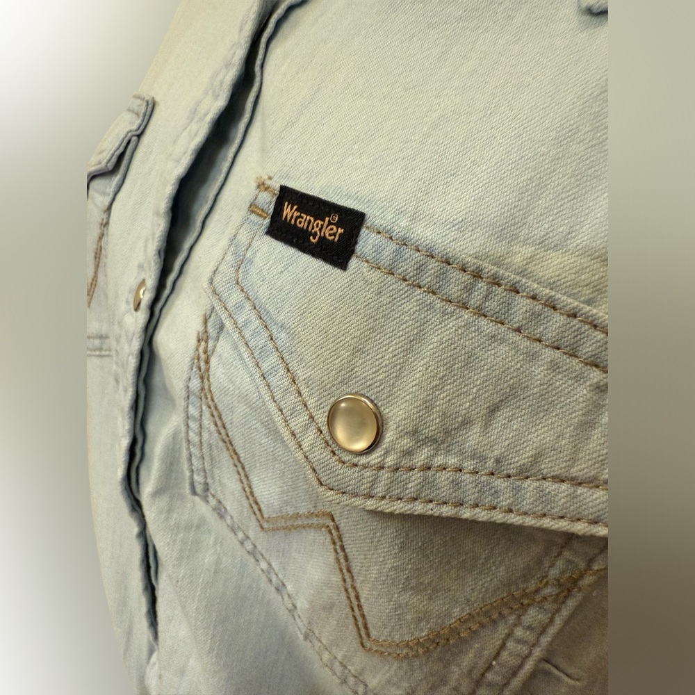 NWOT Wrangler Western Tie Front Womens Crew Neck Western Shirt - Picture 4 of 4